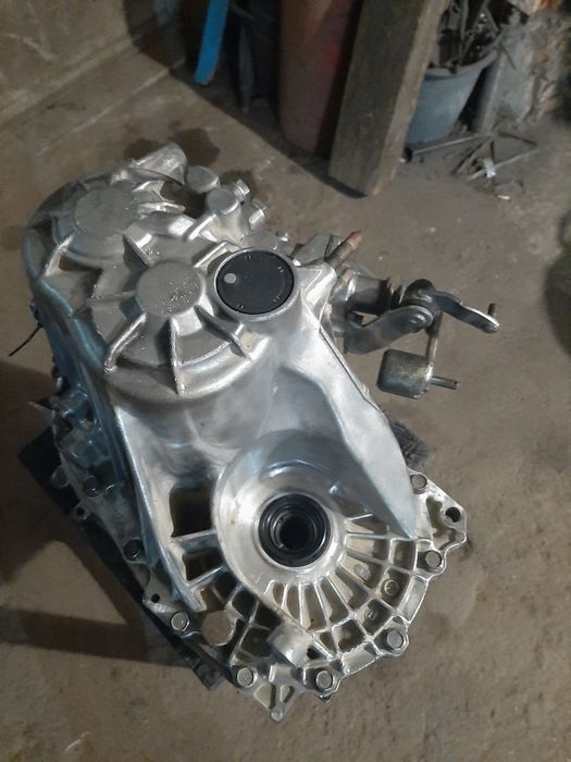 Продам мкпп мітсубісі ланцер 9 1.6 бензін.Гарантія.