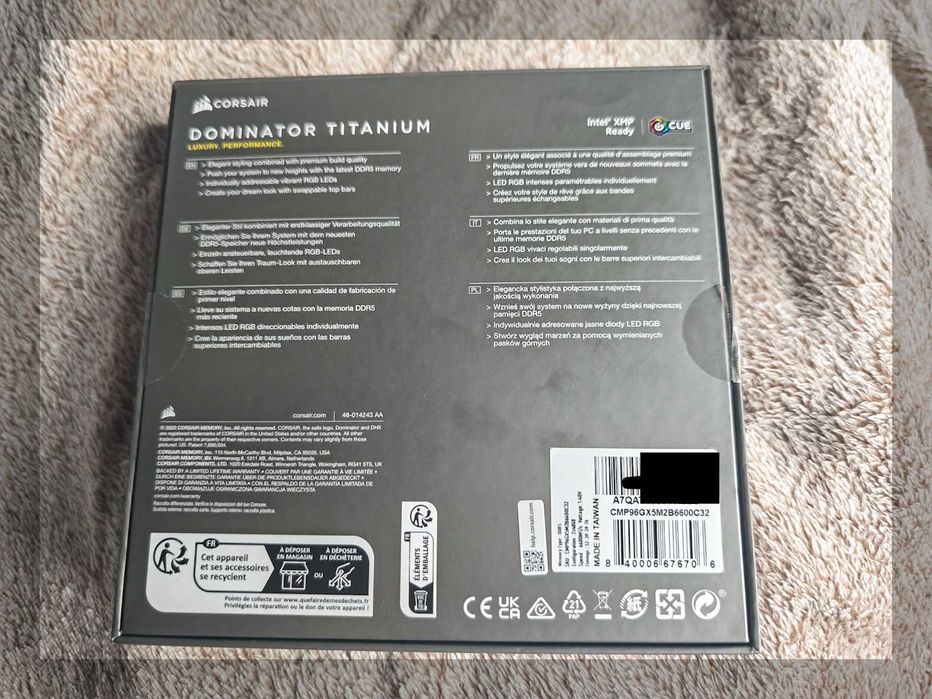 Pamięci Corsair Dominator Titanium RGB DDR5 RAM 96GB (2x48GB) 6600 Cl32