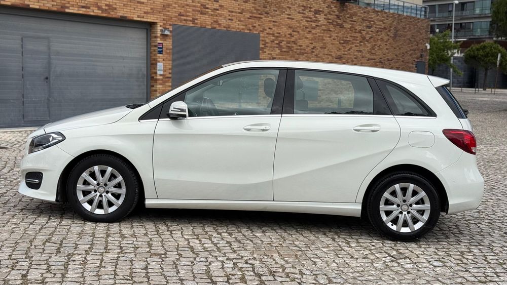 Mercedes-Benz B180 d