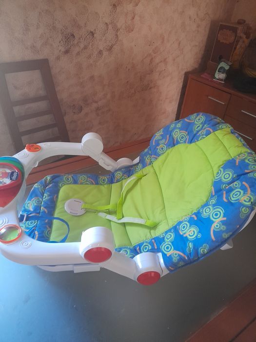 Cadeira de descanso bebé 
Em excelente estado
