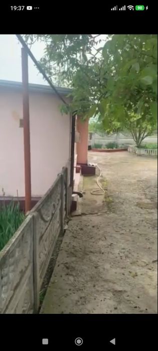 Продаж будинку в Краснопіллі з гаражем.