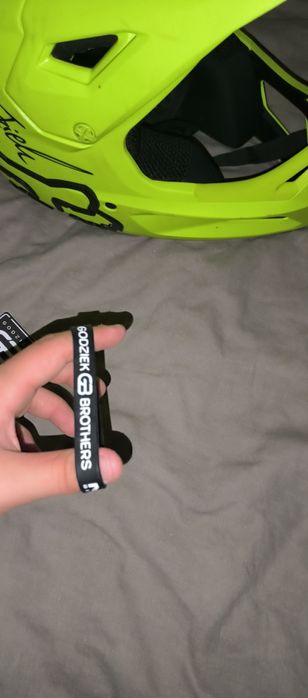 Full face z autografem Dawida Godzka