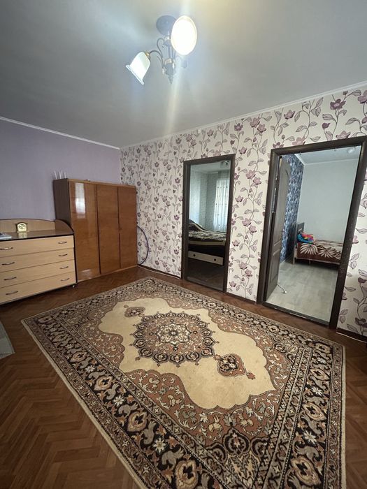 Продається 4 кк в Лісках