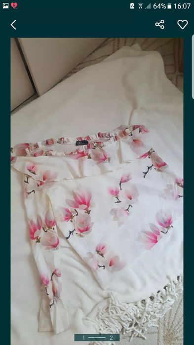 Bluzka damska w kwiaty na jedno ramię stan idealny