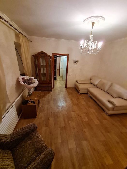 Центр міста Миколаїв продам будинок