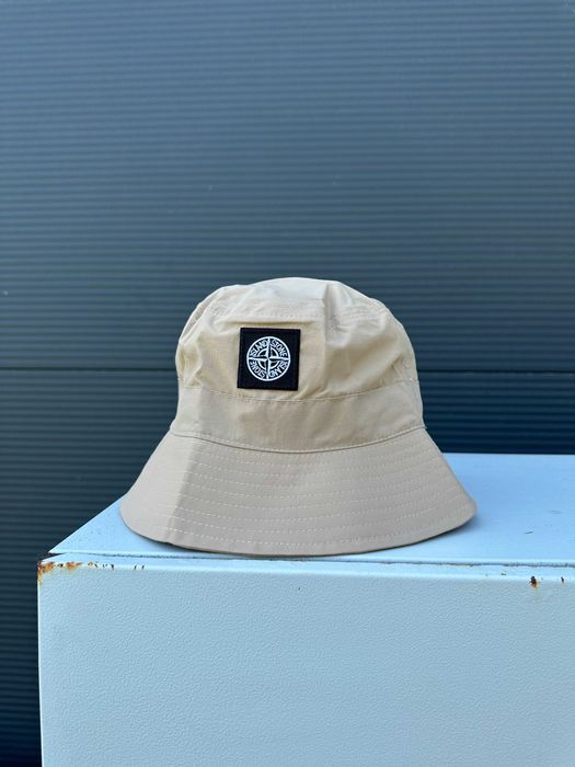 Панама Stone Island, Панама стон айленд І Панамка Стон, Стонік