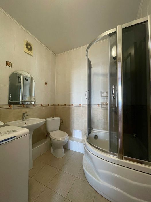 Світло не вимикають!Центр,шпиталь.Автономне опалення.зручна парковка