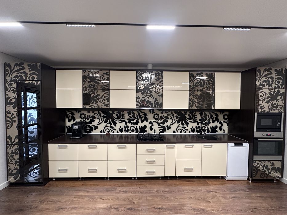 Кухня, меблі для кухні, кухонні меблі