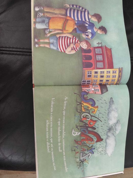 livro infantil em muito bom estado