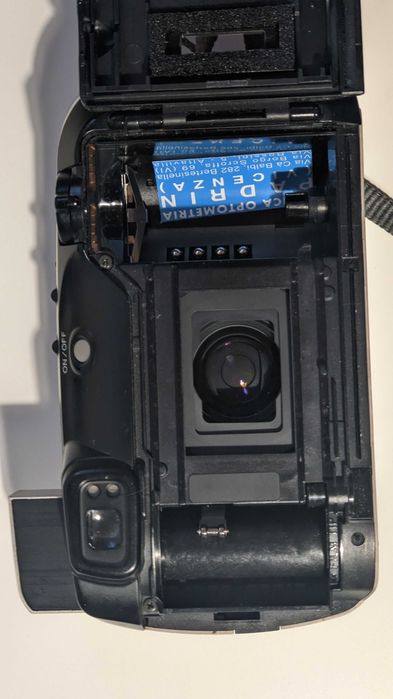 Фотоапарат Minolta Riva Zoom 125ex (39-125mm f/3,6-10.9) (під ремонт)