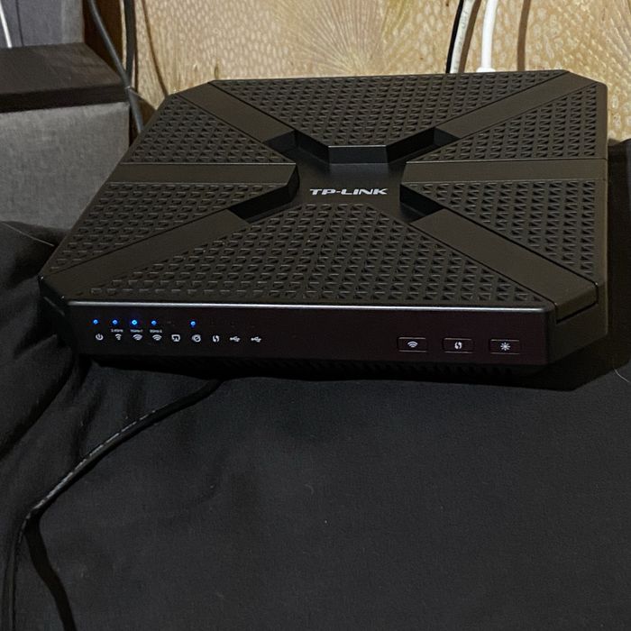 Роутер TP-LINK Archer C3200 3х диапазонный, гигабитный