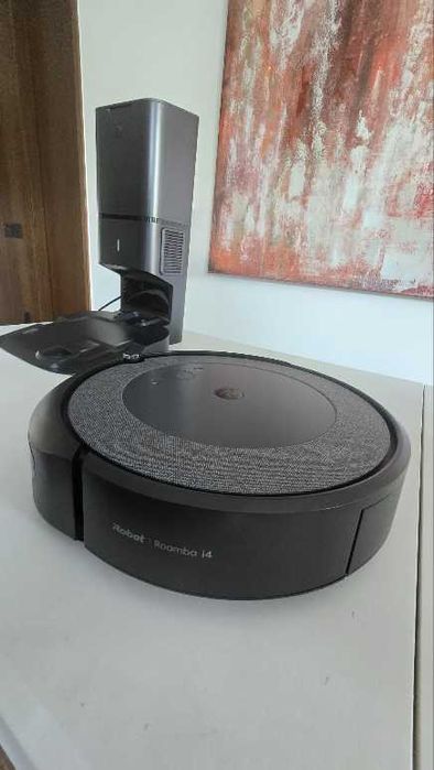 Aspirador Robot iRobot Roomba i4 + Sacos de Reserva