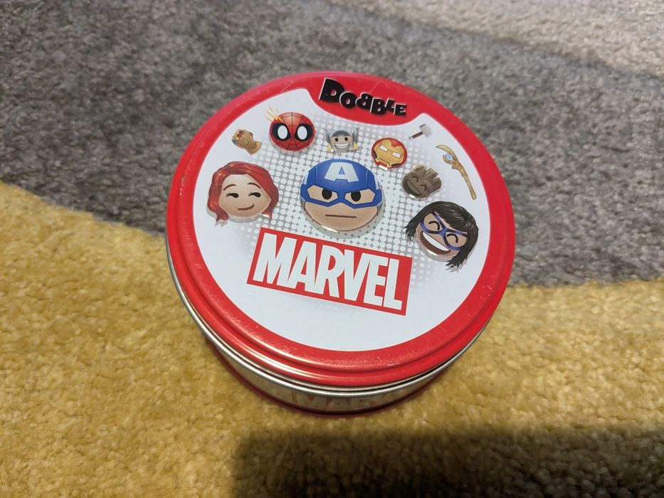 Dobble Marvel gra