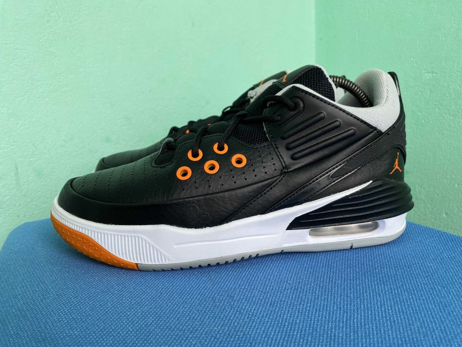 Кросівки Nike Jordan Max Aura 5 Big