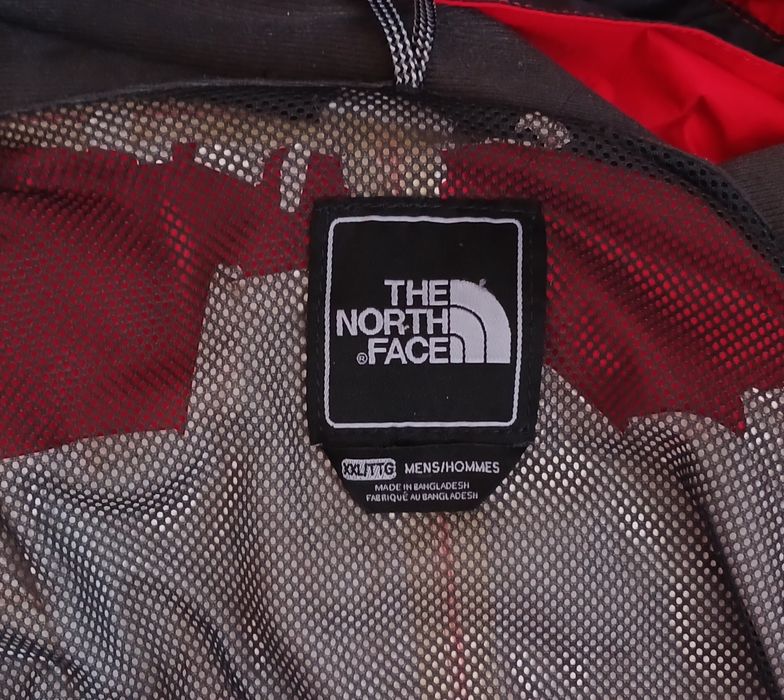 Оригінальна вітровка the north face червоного кольору