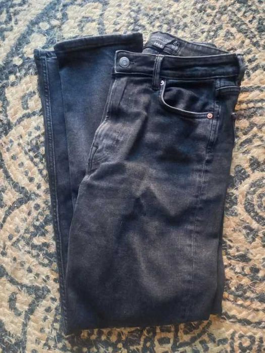 Calças ganga pretas Stradivarius