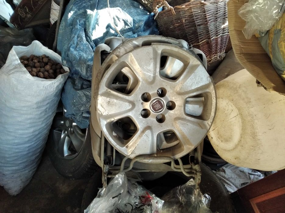 Колеса(дискиR15)+ковпаки  на нові Добло Комбо Фіат 500 від 2010р