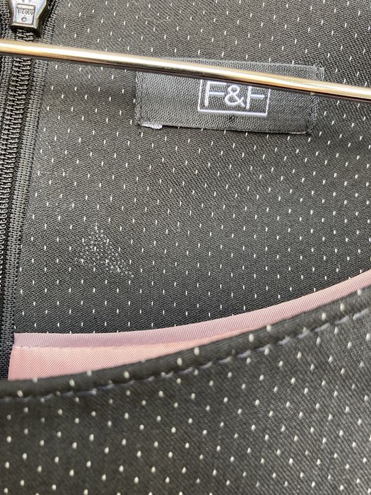 Sukienka w kropki rozm. 38