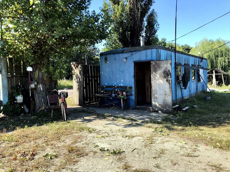 Продаж виробничо-складської бази 982 м², 1,025 га — Попільня