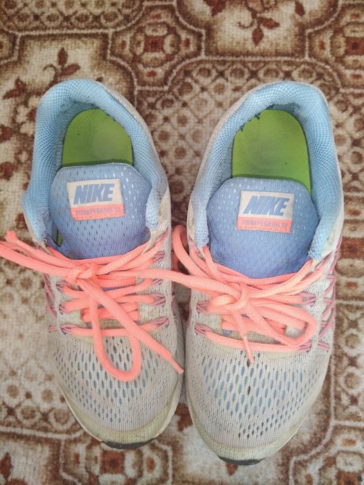 Кросівки найк універсальні 21 см стілка 33,5 розмір