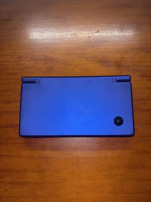 Nintendo ds i - bom estado