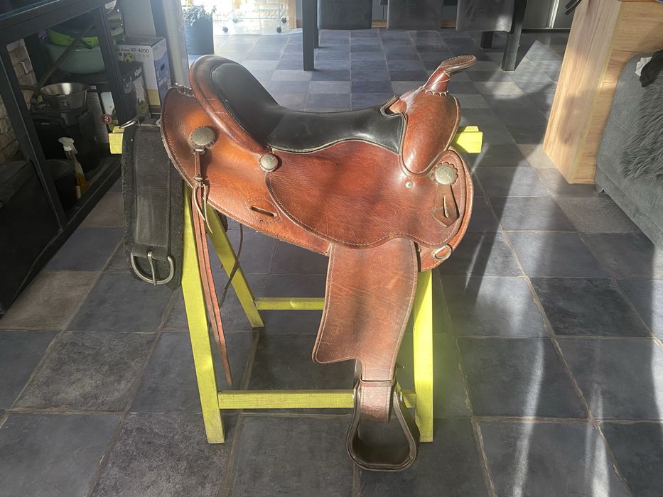 Siodło westernowe 15cali, Simco, krótkie, wygodne