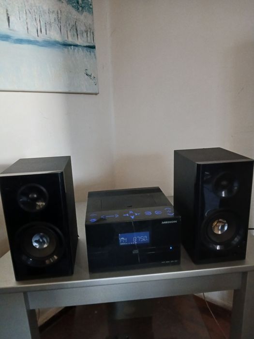 Mini wieza MEDION MD 82806.