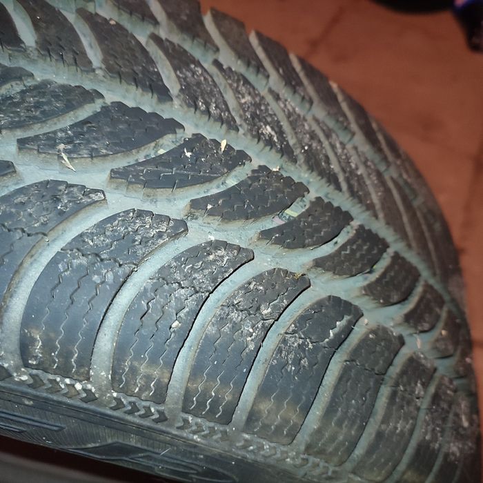 Opony zimowe  205/55 r16+ felgi 5x120