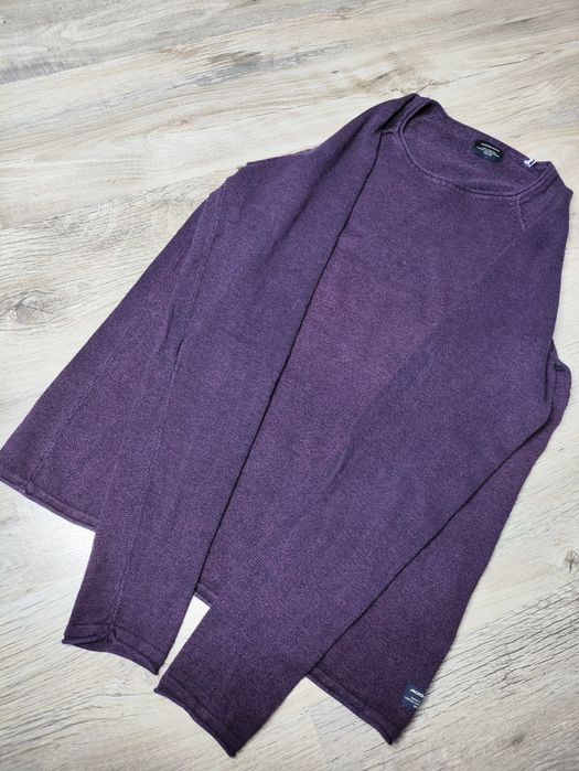 Кофта Jack&Jones
Идеальное состояние, очень красиво смотрится на теле,