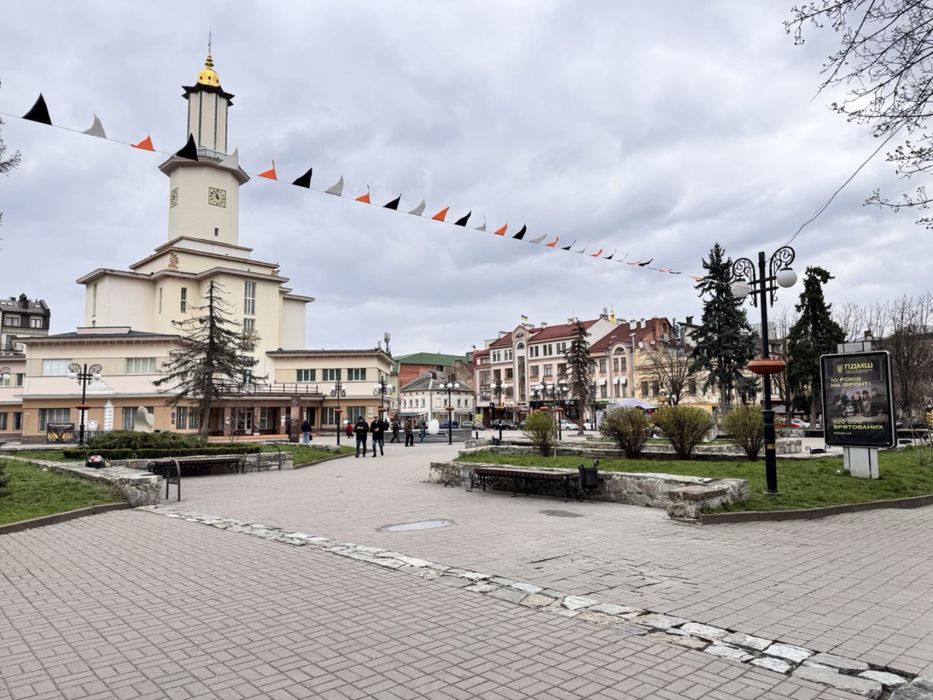 Оренда 1к кв ЦЕНТР Бельведерська-П. Орлика Н/Б А/О. Вільна. Можна з тваринками. Можна з дітьми.