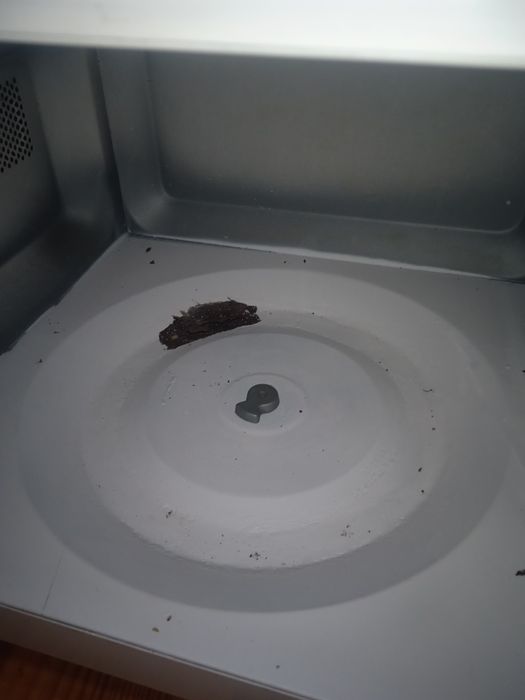 Мікроволновка Сатурн на запчастини