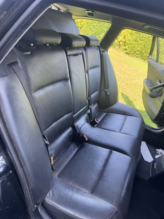 BMW E90 / E91 Kompletne wnętrze - czarna skóra - Fotele kanapa