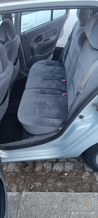 Renault Clio 1.2 — Apenas 130.000 km (Ideal para o dia a dia )