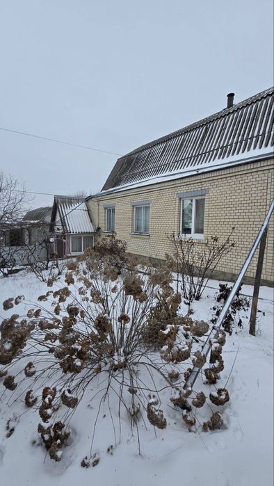 Продаж будинку с.Лисянка.