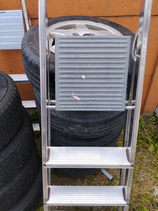 Sprzedam drabinę aluminiowa