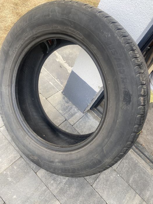 Opony michelin 235/60 18 wielosezonowe