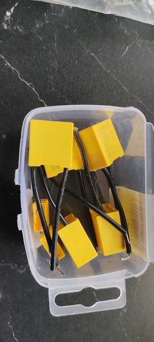 Lote componentes eletrônicos, bateria e fita métrica