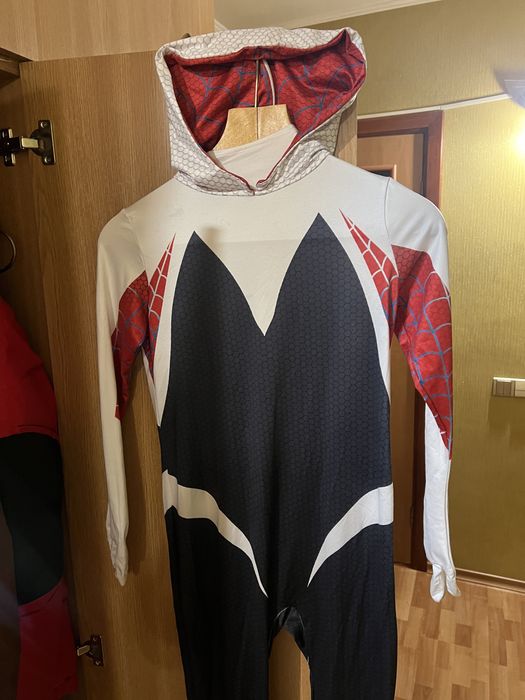 Продам костюм Spider-Gwen / Людина-павук