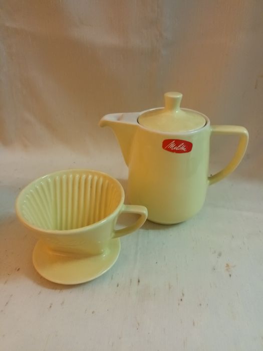 Cafeteira Melitta e seu filtro 1932