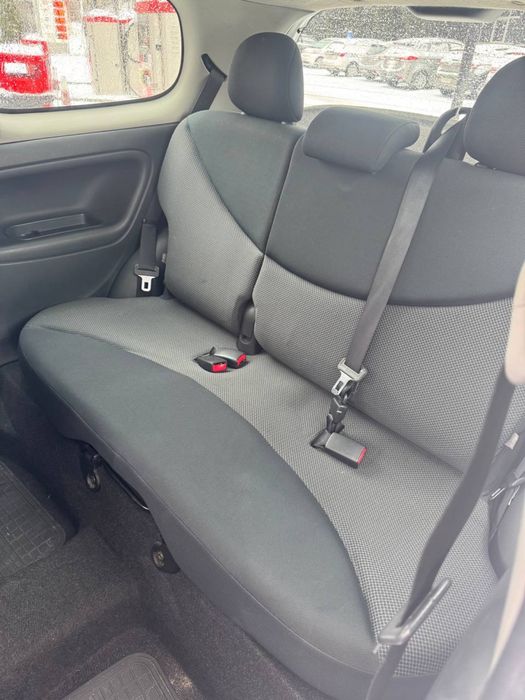 Toyota Yaris 2004r – 1.0 benzyna – Automat 131 tys. km – Salon Polska