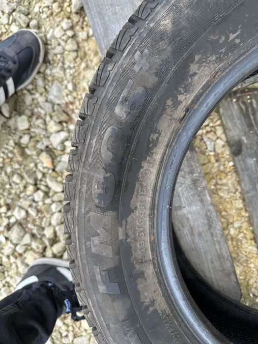 2xopona zimowa FIREMAX w rozmiarze 195/65 R15