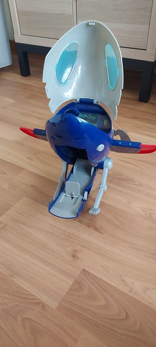 Avião  PJ Masks em bom estado