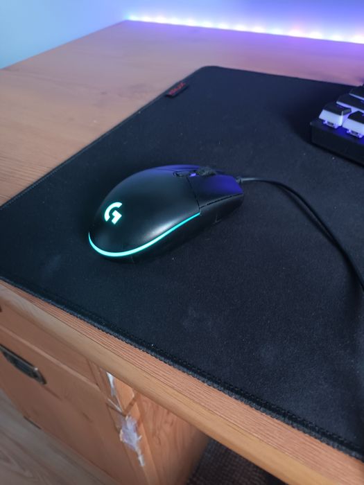 Myszka logitech g102