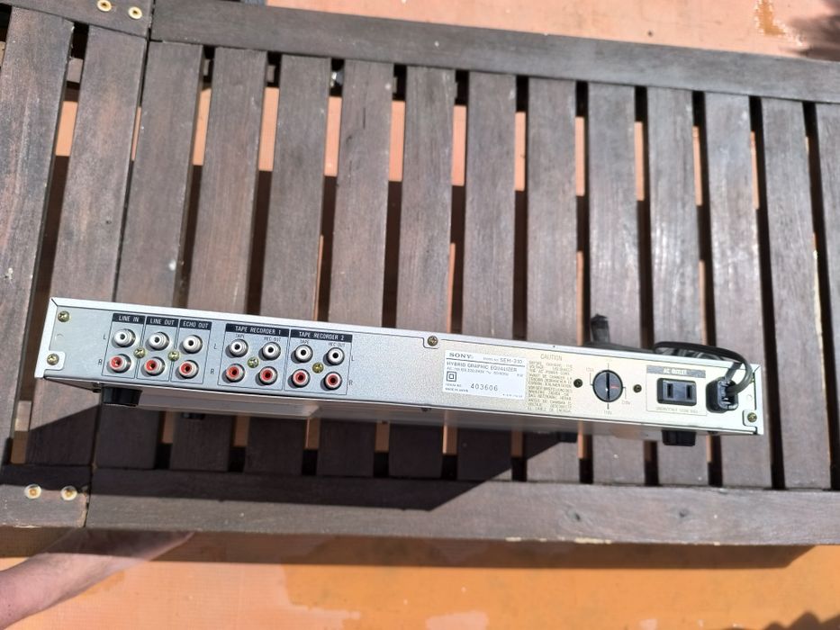 Sony Híbrid Graphic Equalizer SEH 310