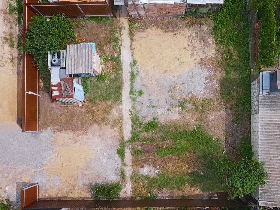 Продам участок в Каролино-Бугазе. Рядом море.