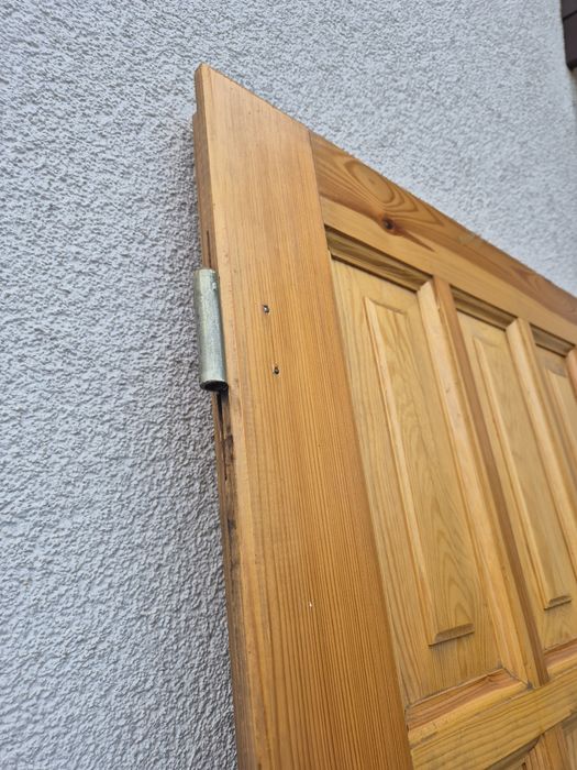 Drzw wewnętrzne lewe drzewo sosnowe