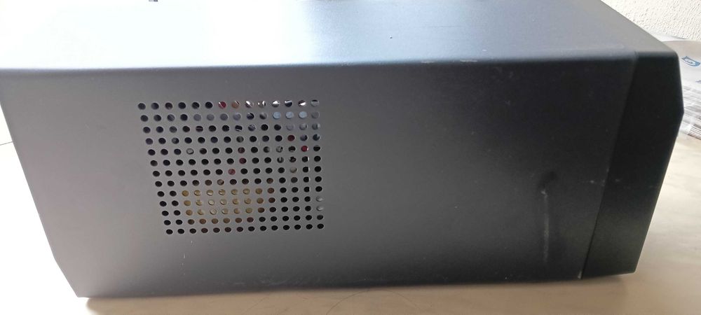 Джерело безперебійного живлення APC SmartUPS CS 620