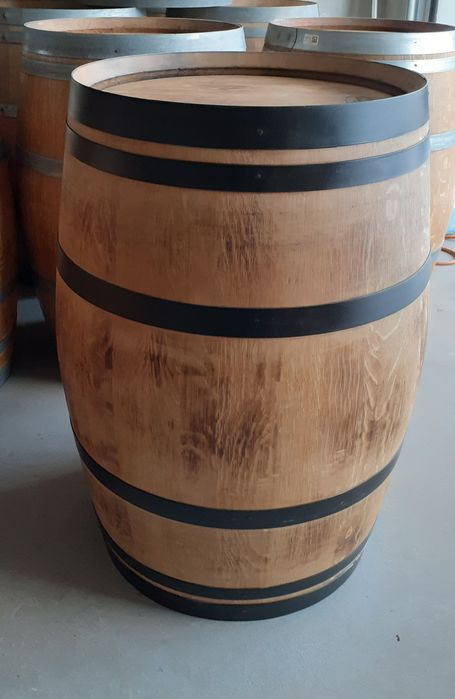 Beczki dębowe 225 l