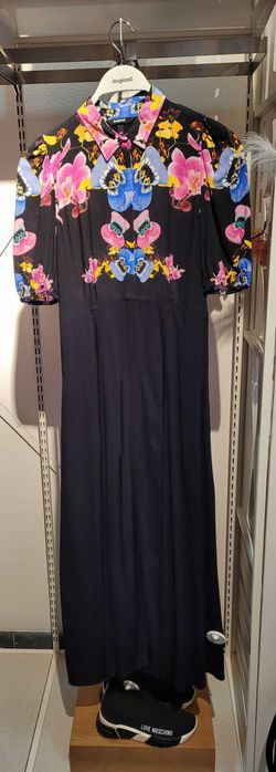 Sukienka maxi w kwiaty