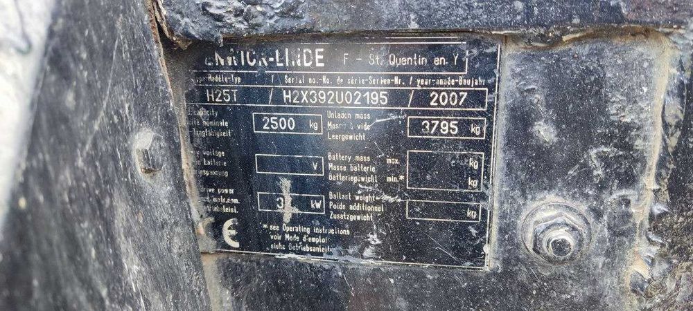 Газовий вилковий навантажувач Linde H25T, 2.5 т, 2007 рік